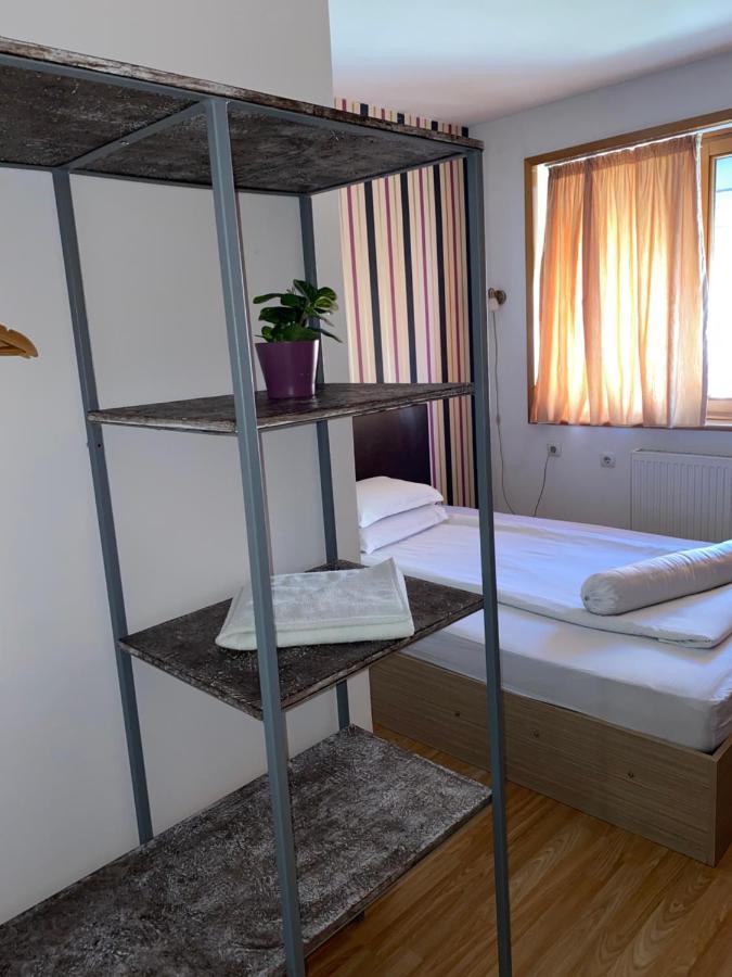 Family Hotel Amor Ruse Ngoại thất bức ảnh