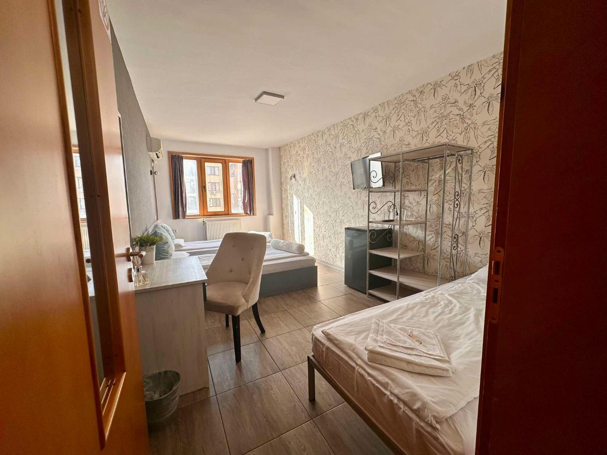 Family Hotel Amor Ruse Ngoại thất bức ảnh