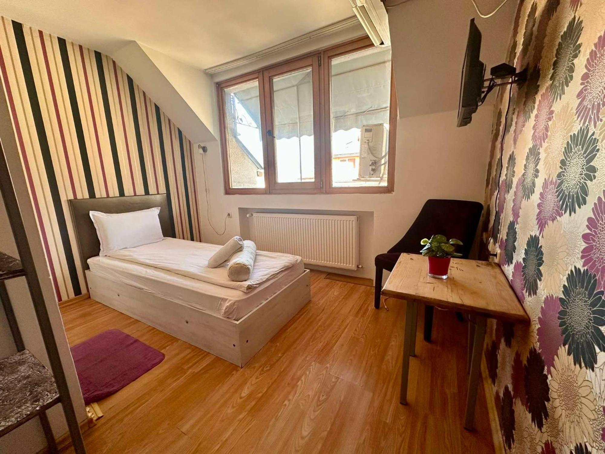 Family Hotel Amor Ruse Ngoại thất bức ảnh