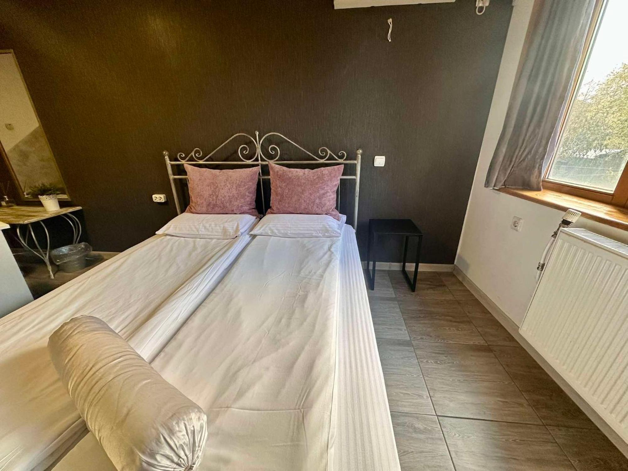Family Hotel Amor Ruse Ngoại thất bức ảnh